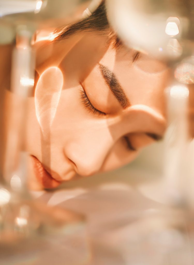 The Guide to Plant-Derived Hydration & Glow